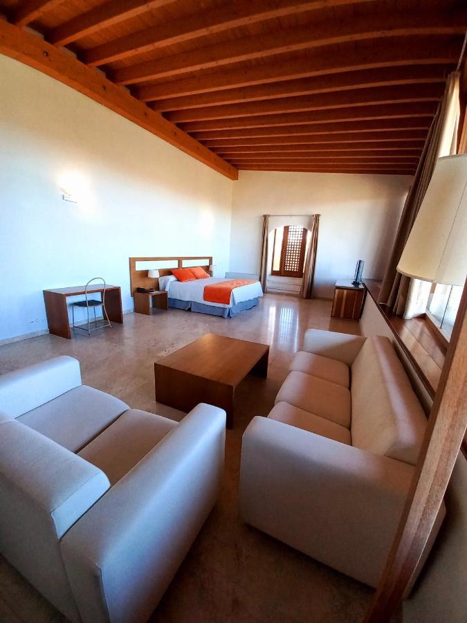 Hotel 4 Estrellas Conventual De Alcantara Exteriér fotografie